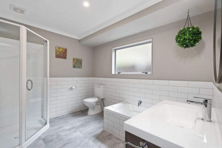 Photo of property in 23 Glen Bruce Place, Ngararatunua, Whangarei, 0176