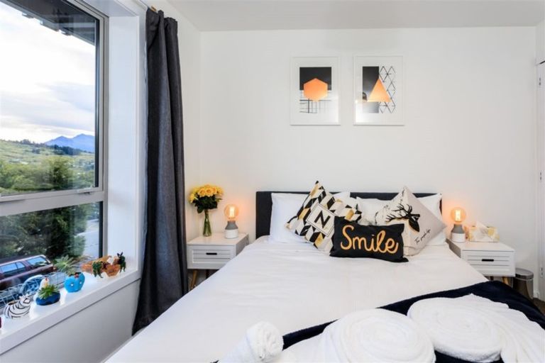Photo of property in Greenstone Terraces, 5/716 Frankton Road, Queenstown, 9300