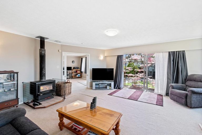Photo of property in 50 Sylvan Avenue, Waikanae, 5036