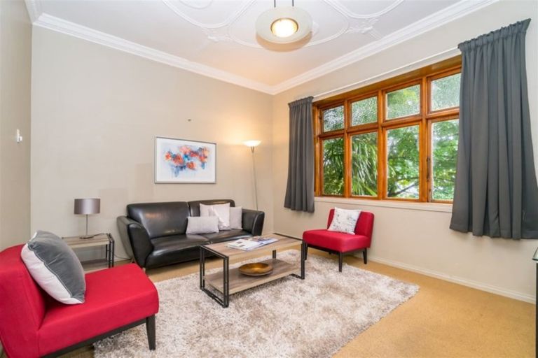 Photo of property in 19 Forfar Street, Clyde Hill, Dunedin, 9011