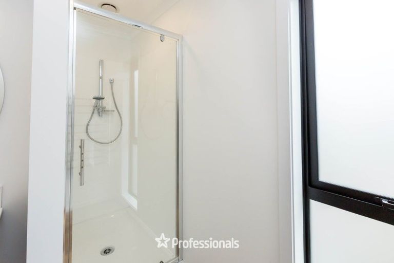 Photo of property in 3 Joseph Bolton Crescent, Wallaceville, Upper Hutt, 5018