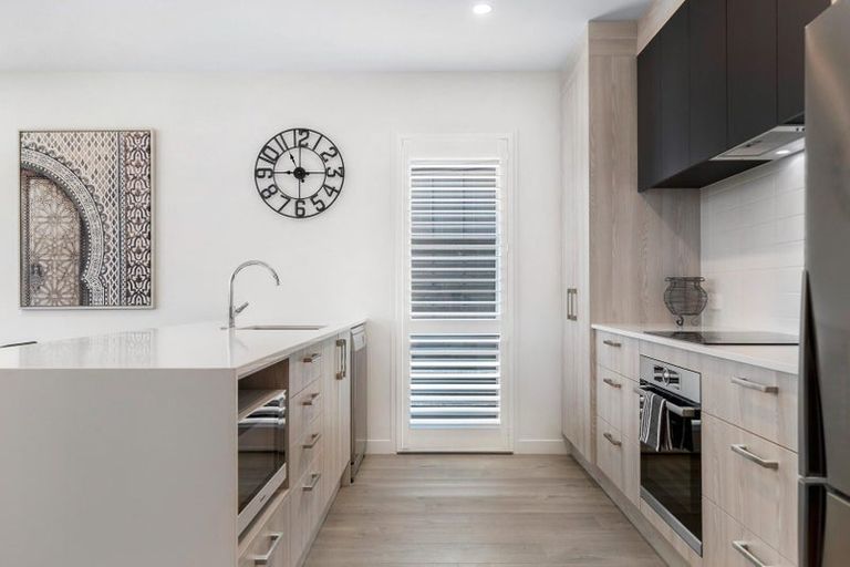 Photo of property in 13 Mulholland Drive, Jacks Point, 9371