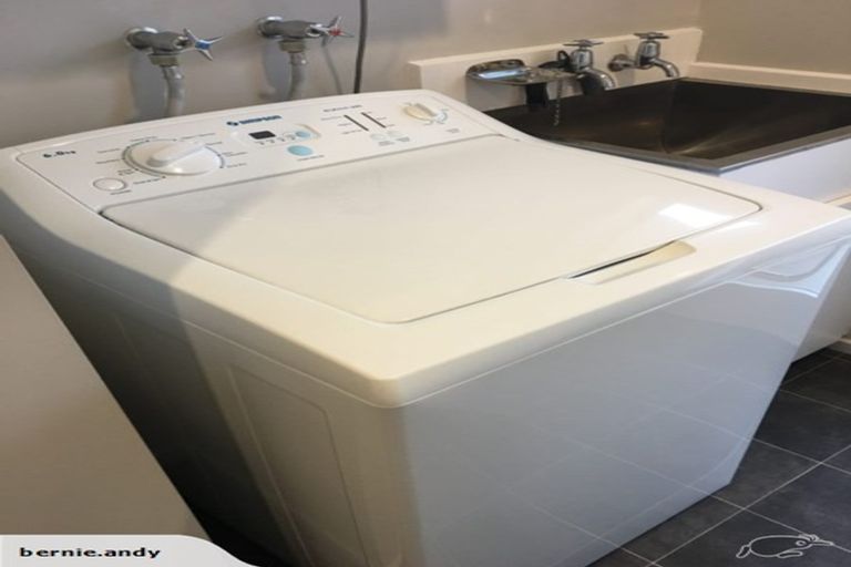 Photo of property in 2/59 Briggs Road, Mairehau, Christchurch, 8052