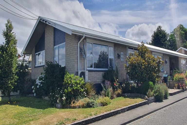 Photo of property in 18 Browns Avenue, Waimate, 7924