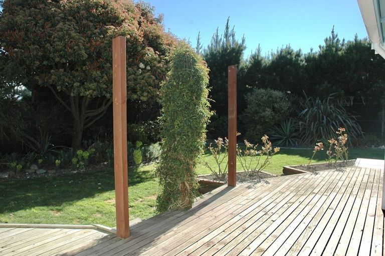 Photo of property in 1 Seaward Drive, Amberley, 7481