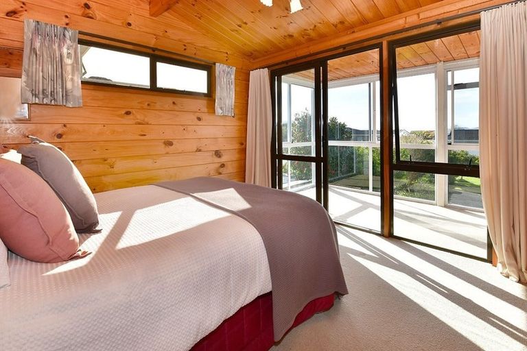 Photo of property in 7 Awatere Place, Snells Beach, 0920