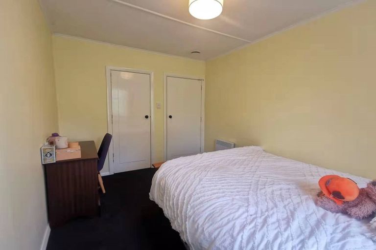 Photo of property in 35 Attlee Crescent, Bryndwr, Christchurch, 8053