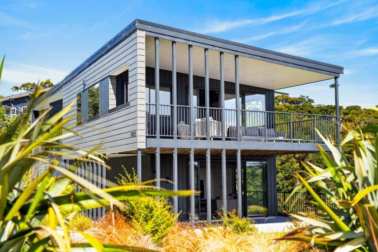 Photo of property in 102 The Ridge, Langs Beach, Waipu, 0582
