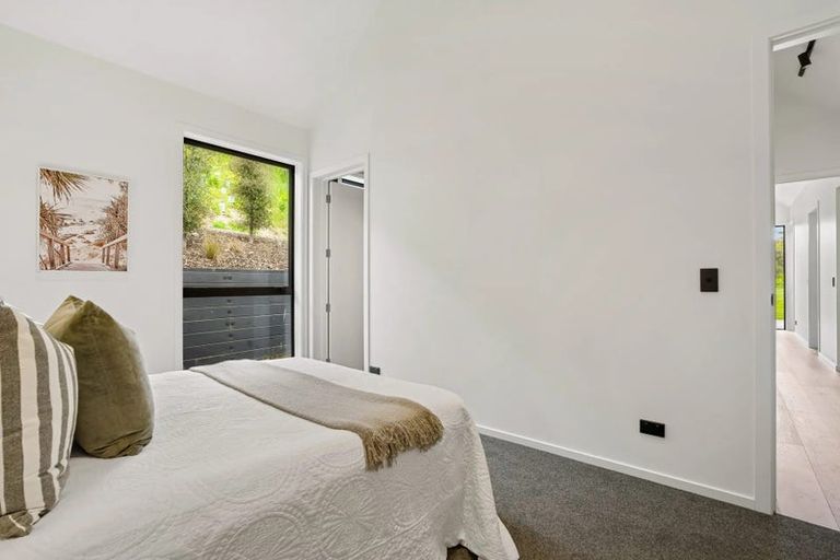 Photo of property in 7 Mckenzies Shute, Jacks Point, Queenstown, 9371