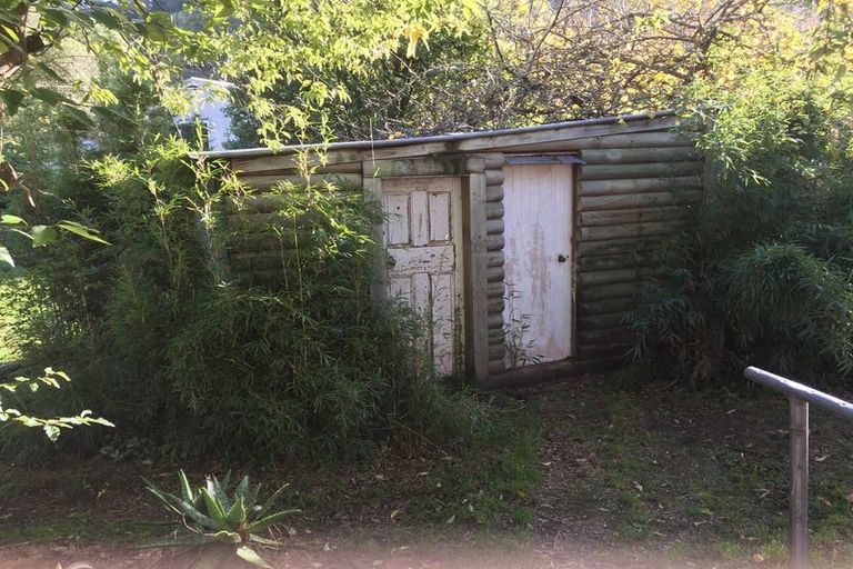 Photo of property in 6 Baird Street, Long Beach, Port Chalmers, 9081