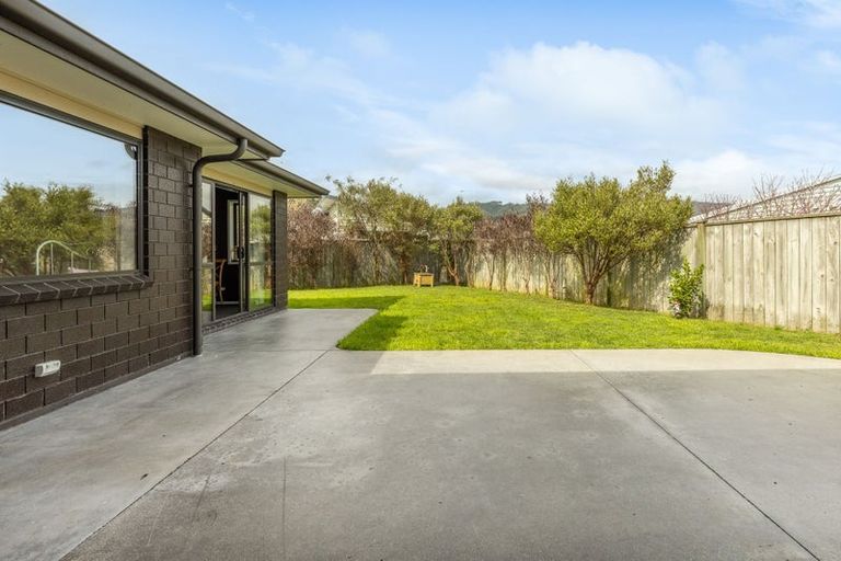 Photo of property in 18 Pearson Place, Paraparaumu, 5032