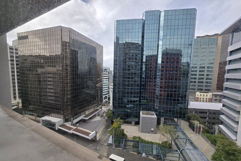 Photo of property in Terrace Tower Apartments, 7b/126 The Terrace, Wellington Central, Wellington, 6011