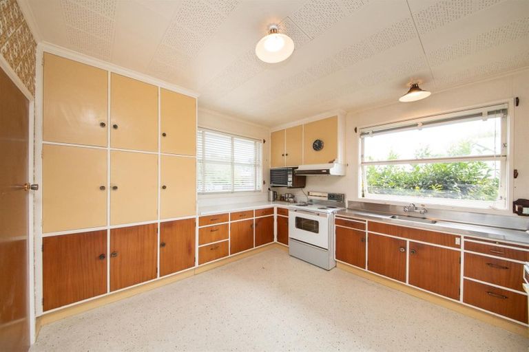 Photo of property in 197 Bridge Street, Bulls, 4818