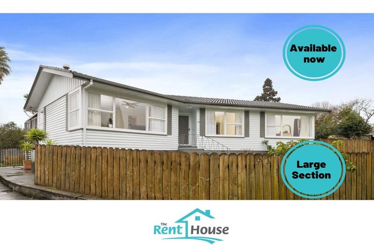 Photo of property in 22 Manapouri Place, Pakuranga Heights, Auckland, 2010