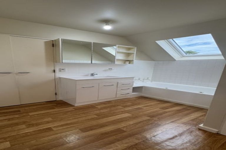 Photo of property in 59b Ilam Road, Upper Riccarton, Christchurch, 8041