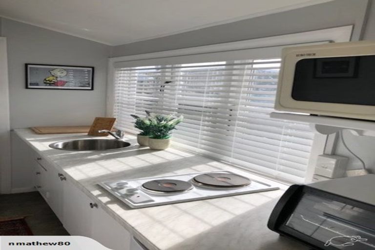 Photo of property in 77 Ward Street, Wallaceville, Upper Hutt, 5018