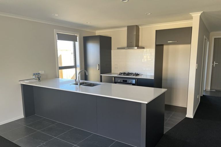 Photo of property in 50 Waruhia Crescent, Rototuna North, 3281