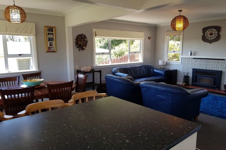 Photo of property in 88 South Road, Blagdon, New Plymouth, 4310