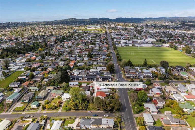 Photo of property in 97 Archibald Road, Kelston, Auckland, 0602
