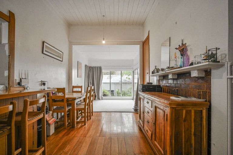 Photo of property in 37 Tawa Road, Maraetotara, Havelock North, 4294