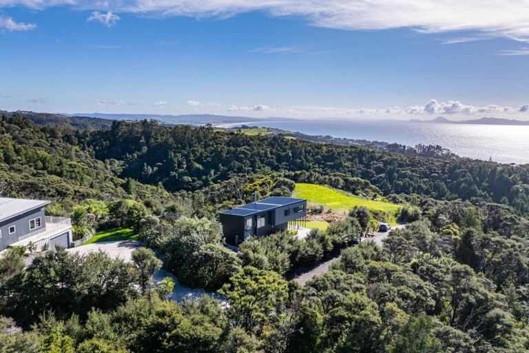 Photo of property in 102 The Ridge, Langs Beach, Waipu, 0582