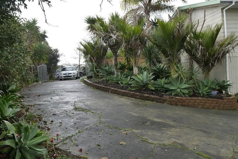 Photo of property in 45 Hilltop Avenue, Morningside, Whangarei, 0110