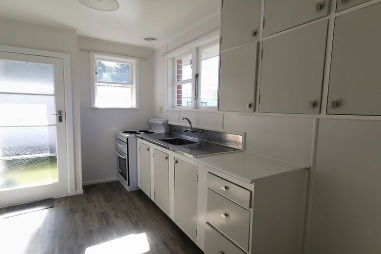 Photo of property in 1/548 Fergusson Drive, Trentham, Upper Hutt, 5018