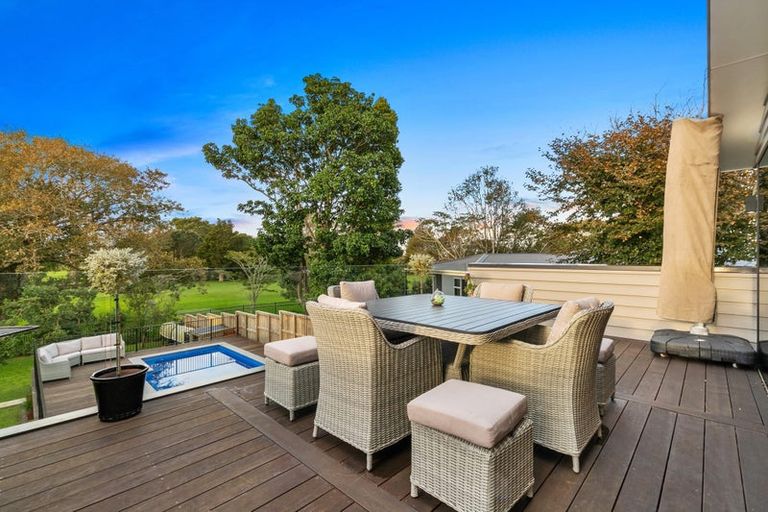 Photo of property in 15 Mareretu Avenue, Patumahoe, Pukekohe, 2679