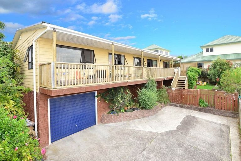 Photo of property in 8b Ladies Mile, Manly, Whangaparaoa, 0930