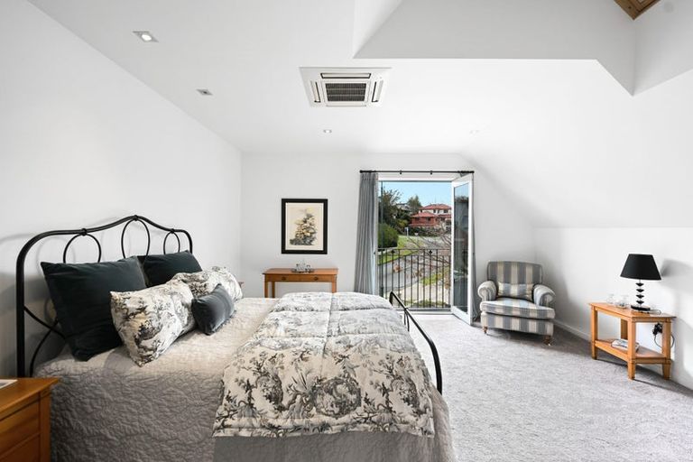 Photo of property in 4 Le Quesnoy Place, Cambridge, 3434