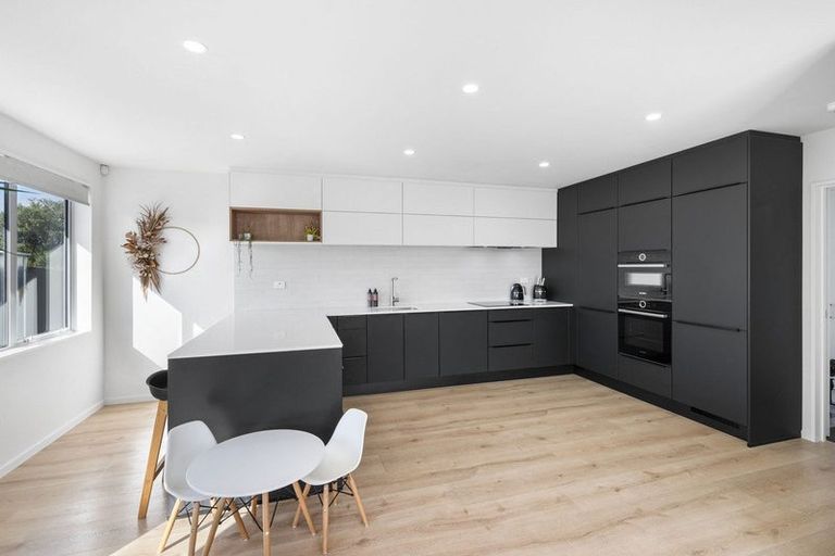 Photo of property in 1/13 Neill Street, Hornby, Christchurch, 8042