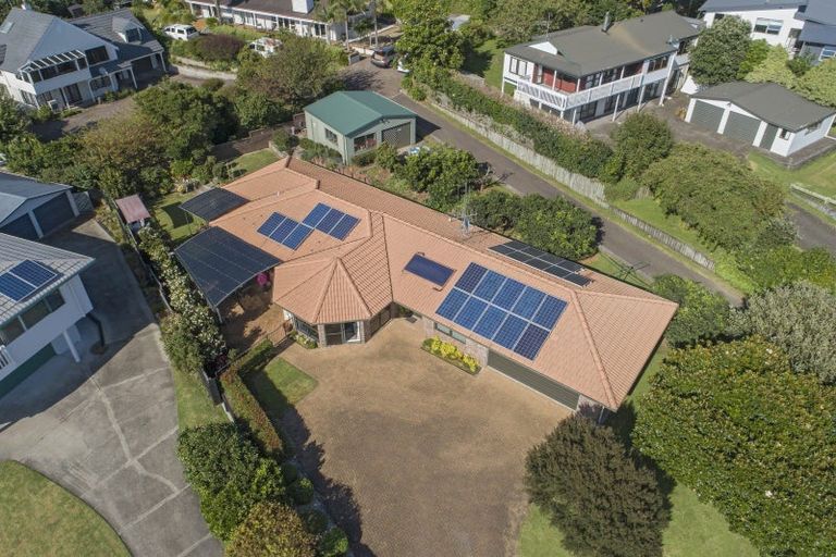 Photo of property in 16 Lindoch Avenue, Te Puna, Tauranga, 3174