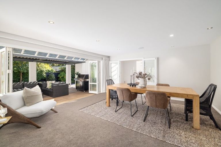 Photo of property in 48 Glandovey Road, Fendalton, Christchurch, 8052