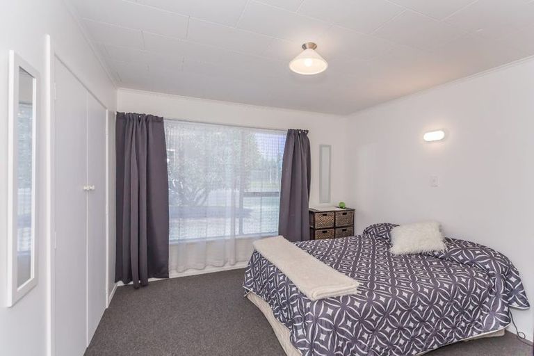 Photo of property in 23 Liverpool Street, Levin, 5510