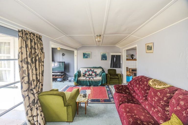 Photo of property in 103 Bledisloe Street, Kurow, 9435