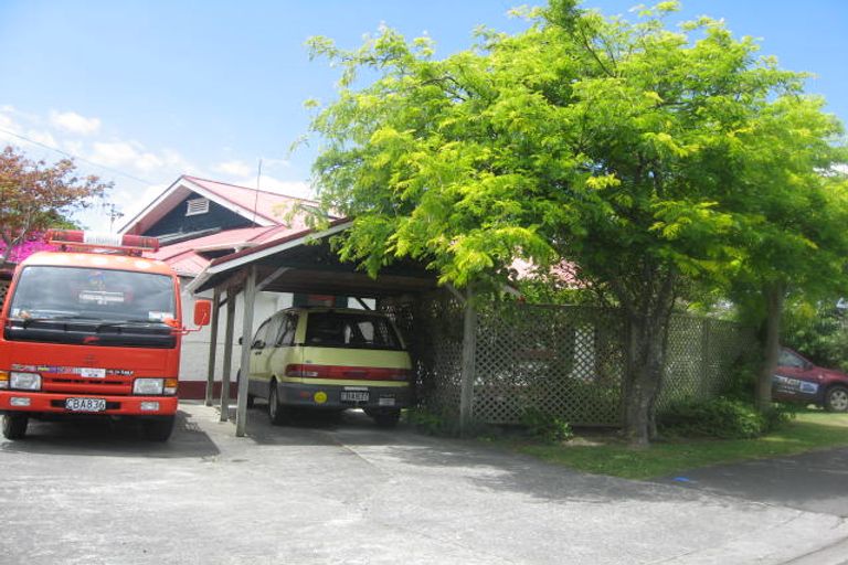 Photo of property in 4 Gibson Street, Aramoho, Whanganui, 4500