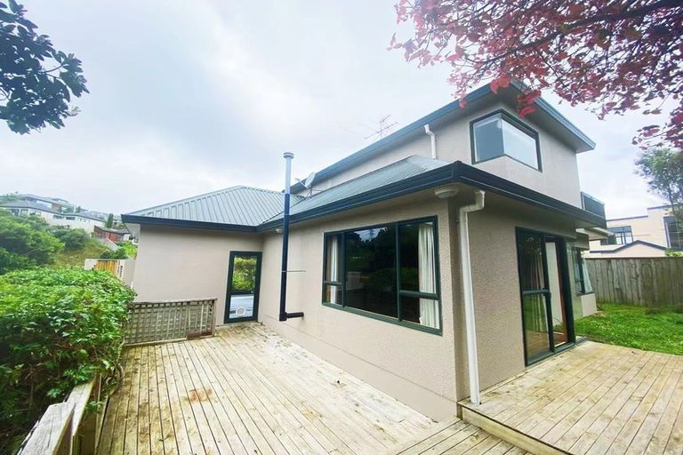 Photo of property in 97 Viewmont Drive, Harbour View, Lower Hutt, 5010