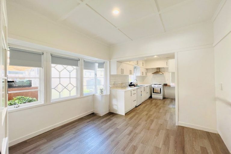 Photo of property in 279 Massey Road, Mangere East, Auckland, 2024