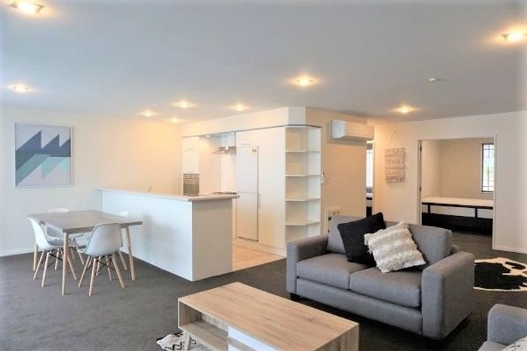 Photo of property in St James Courts, 8/77 Gloucester Street, Christchurch Central, Christchurch, 8013