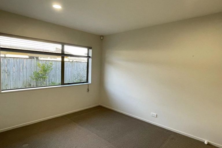 Photo of property in 3 Tivoli Court, Flat Bush, Auckland, 2019