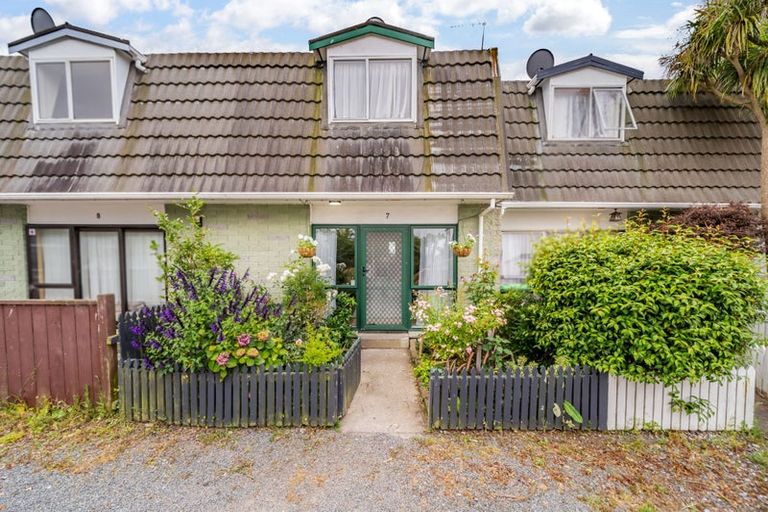 Photo of property in 7/2 Ararino Street, Trentham, Upper Hutt, 5018