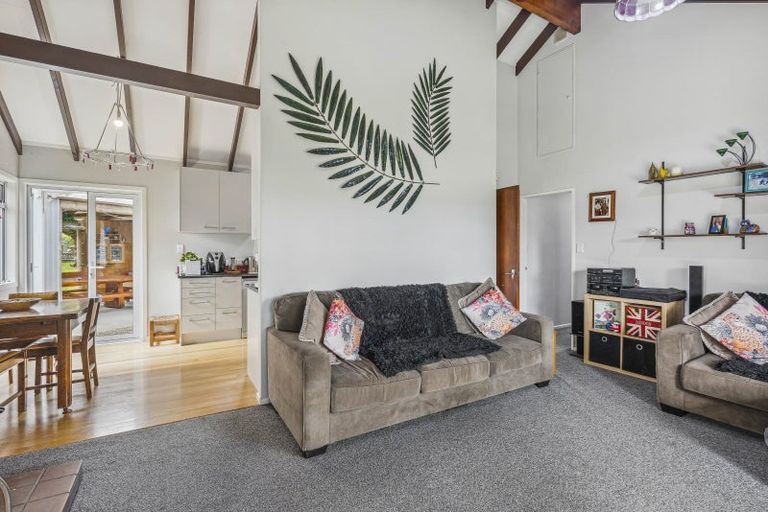 Photo of property in 33 Ratadale Road, Reikorangi, Waikanae, 5391