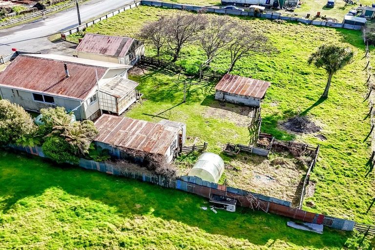 Photo of property in 30 Butlers Road, Ruatapu, 7883