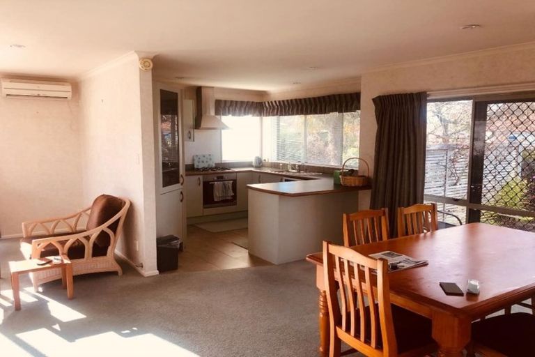 Photo of property in 3 Mews Place, Forest Lake, Hamilton, 3200