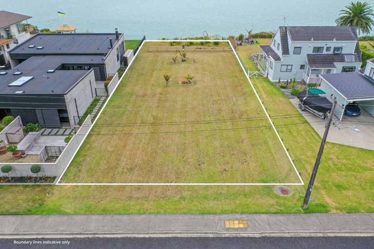 Photo of property in 39 Pohutukawa Road, Whenuapai, Auckland, 0618