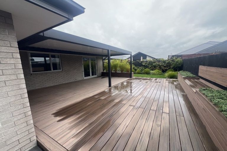 Photo of property in 10 Calder Street, Marshland, Christchurch, 8083