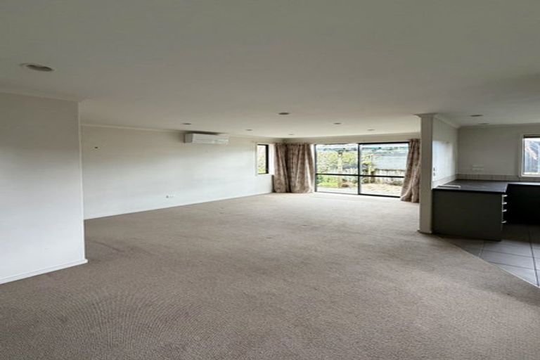 Photo of property in 96 Onerahi Road, Onerahi, Whangarei, 0110