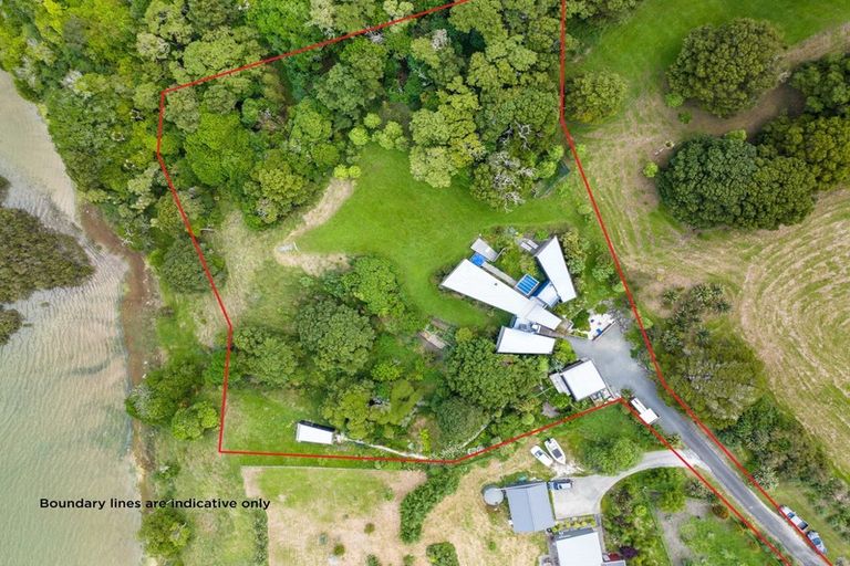 Photo of property in 4b Kotare Road, Kaiwaka, 0573