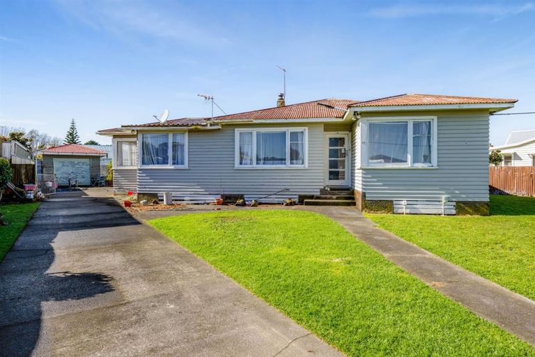 Photo of property in 17 Tuke Street, Normanby, Hawera, 4614