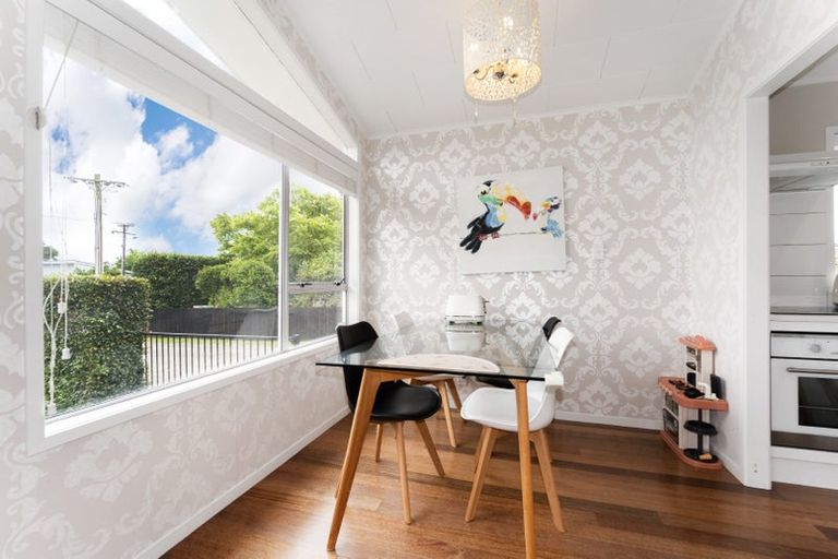 Photo of property in 25a Waipani Road, Te Atatu Peninsula, Auckland, 0610